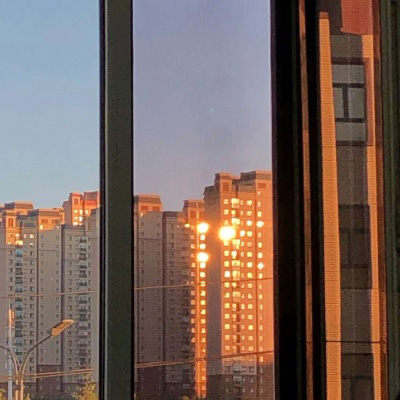 适合40岁左右的人的头像(精选34张)