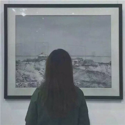 好看的背景情侣头像一男一女(优选20张)