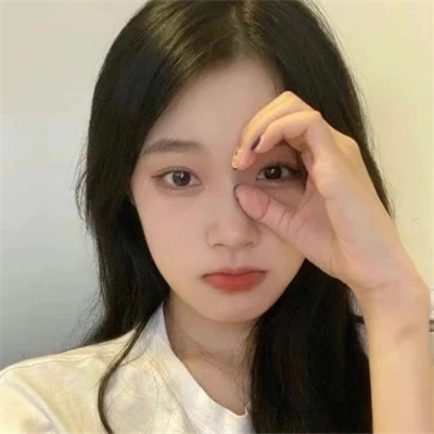 2023最新韩版个性网女生头像(精选24张)