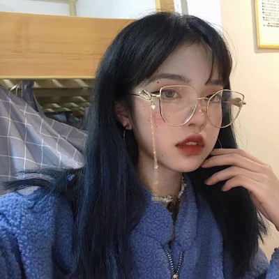 2023最新韩版个性网女生头像(精选24张)