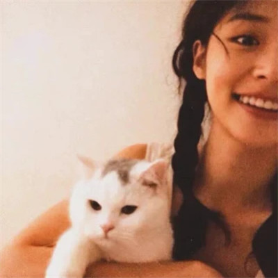 2023最新韩版个性网女生头像(精选24张)