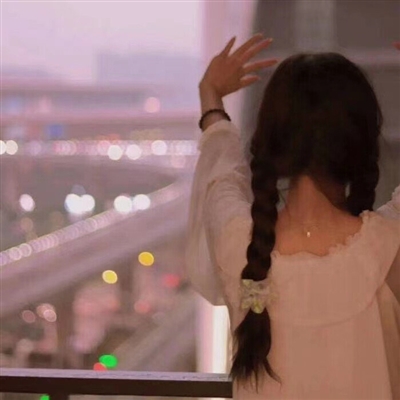 不太张扬的情侣头像(精选14张)