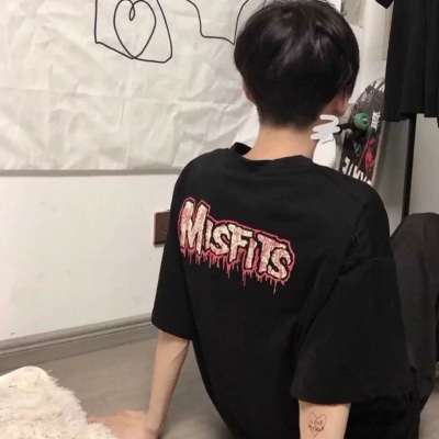 2023男生头像背影图片大全(精选20张)