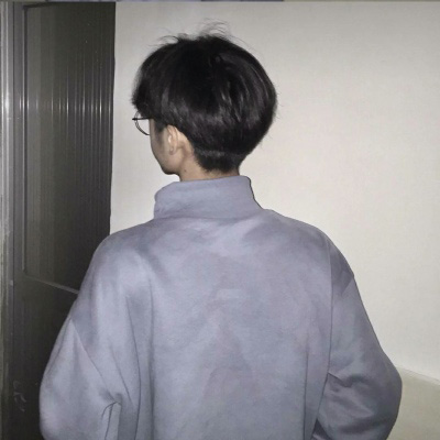 唯美帅气2023小清新背影男生头像图片(优选20张)