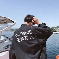 2023年最新男生背影头像(精选20张)