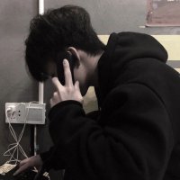 2023年最新男生背影头像(精选20张)