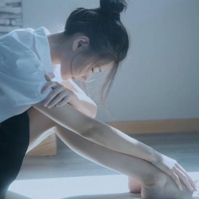 丸子头清纯可爱女孩高清头像(精选24张)