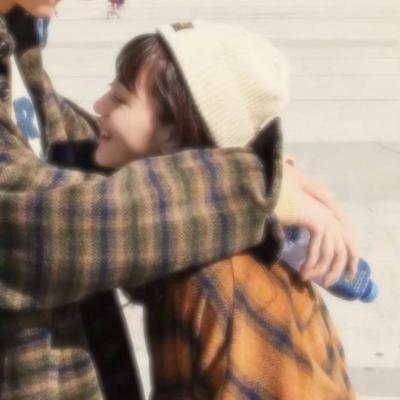 两人情侣头像一人一张(精选20张)