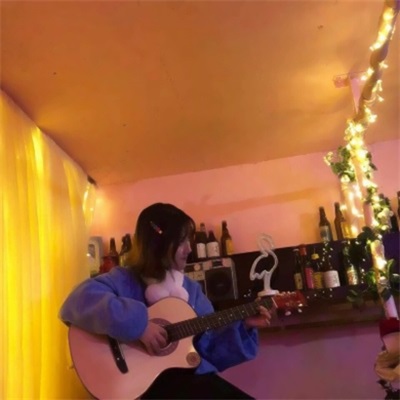 微信最火情侣头像一人一张(精选22张)