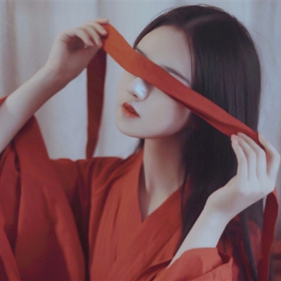 qq头像古风女生真人图片大全(精选18张)