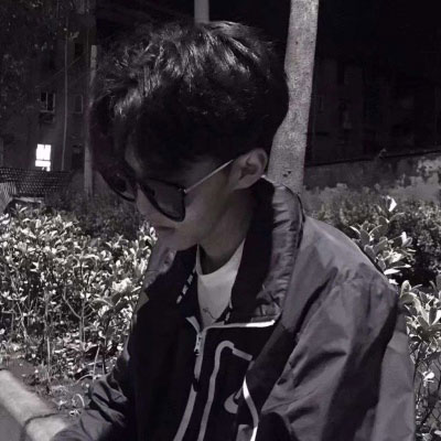 黑白伤感的男生头像(优选20张)