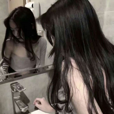 真人版女生闺蜜头像一人一张(24张)