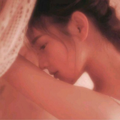 真人版女生闺蜜头像一人一张(24张)