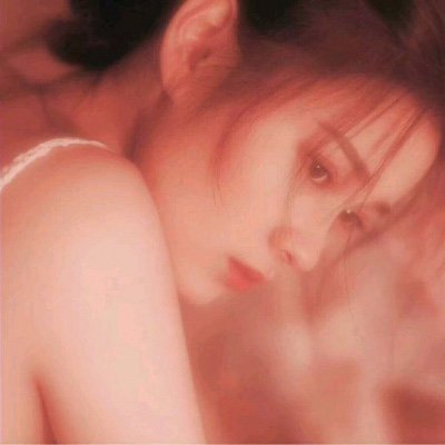 真人版女生闺蜜头像一人一张(24张)