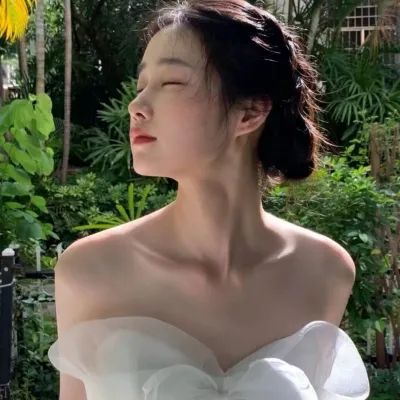 文艺范清新女生头像(优选24张)