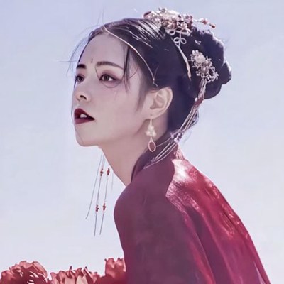 2023年最火的头像女图片(精选24张)