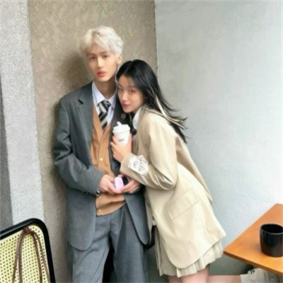 干净好看的情侣头像一男一女(优选22张)