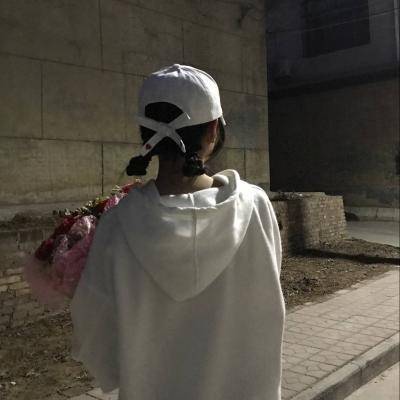 让人看不出来的情侣头像(共16张)