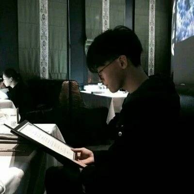 让人看不出来的情侣头像(共16张)