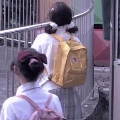 姐妹头像背影女两张(共22张)