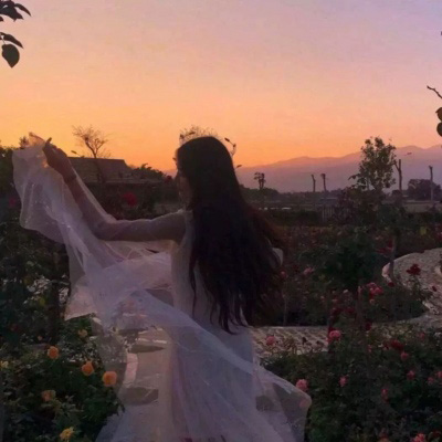 姐妹头像背影女两张(共22张)