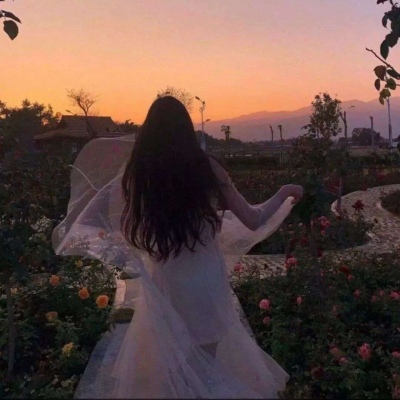 姐妹头像背影女两张(共22张)