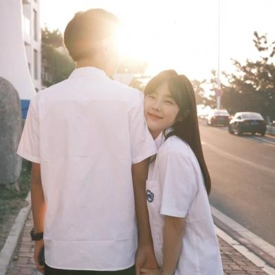 情侣头像抖音最火2023一男一女(共24张)