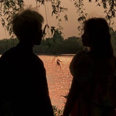 情侣头像抖音最火2023一男一女(共24张)