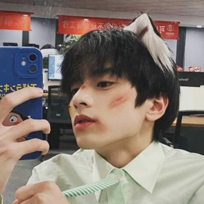 高冷帅气的男生头像(24张)