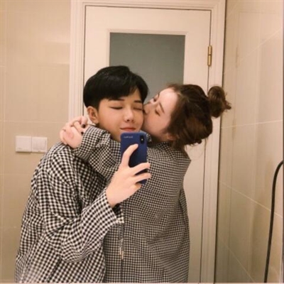 情侣头像霸气超拽一人一张(精选20张)