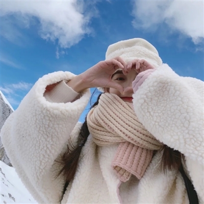 好看意境女生qq头像图片(优选16张)