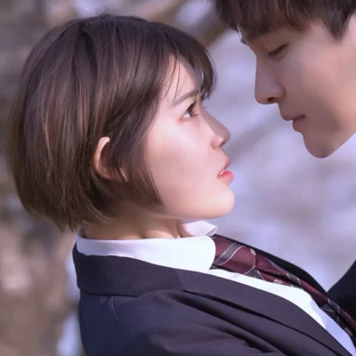 适合30岁左右的情侣头像(精选24张)