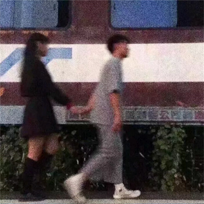 适合二十来岁的情侣头像(24张)