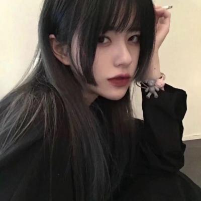 又拽又飒的女生头像(优选17张)