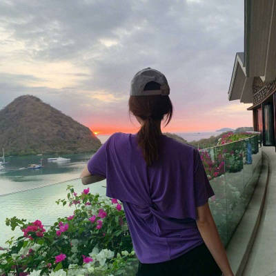 唯美清新森系女生头像图片(精选24张)