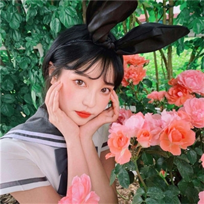 唯美清新森系女生头像图片(精选24张)