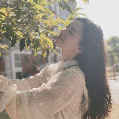 唯美森系清新图片侧脸背影头像(共22张)