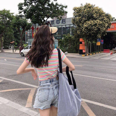 唯美森系清新图片侧脸背影头像(共22张)