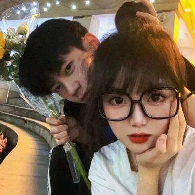 双人真人情侣头像超甜高清图片(24张)