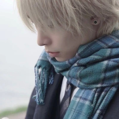 2023年最火爆的男生头像(24张)