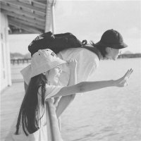 非主流黑白情侣头像一男一女(共20张)