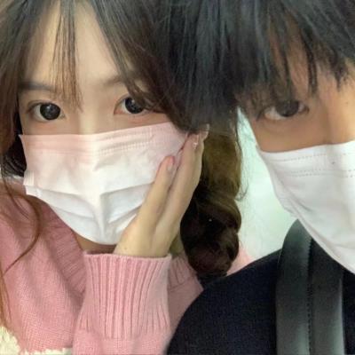 低调秀恩爱情侣头像真人(22张)