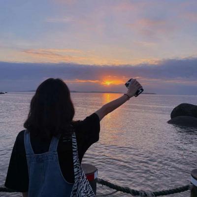 闺蜜微信头像可爱两人一人一张(精选18张)