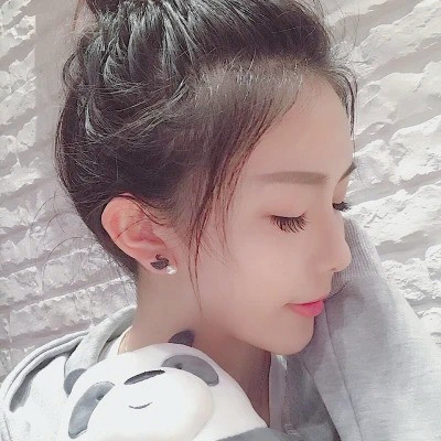 2023年女生最美最美的头像(精选24张)