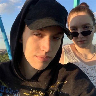 情侣欧美范高冷头像(共22张)