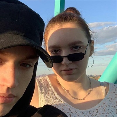 情侣欧美范高冷头像(共22张)