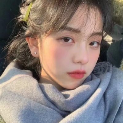 小清新女生长发qq头像图片(共20张)