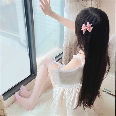 小清新女生长发qq头像图片(共20张)