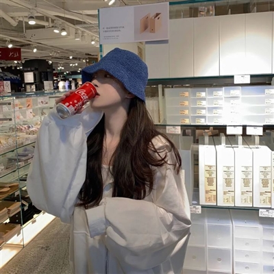 清新唯美的非主流女生头像图片(22张)