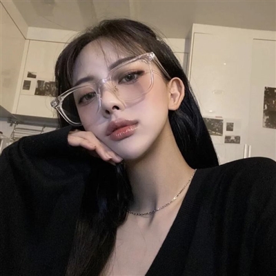 清新唯美的非主流女生头像图片(22张)